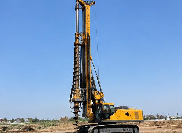 Foreuse Hydraulique Mobile 20m pour Pieux et Fondations BTP — photo 2