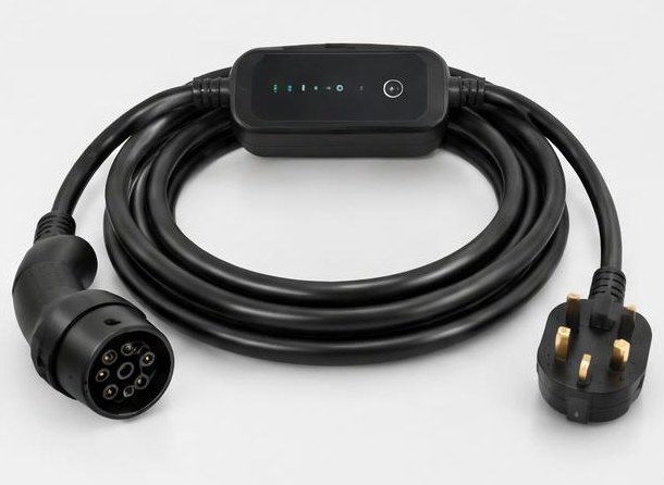 Borne lente — Chargeur portable 2,3 à 3,7 kW — photo 3