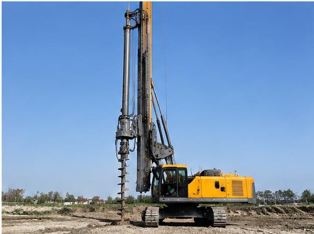 Foreuse Hydraulique Mobile 20m pour Pieux et Fondations BTP — photo 6