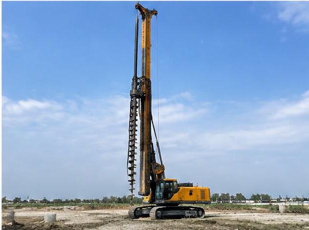 Foreuse Hydraulique Mobile 20m pour Pieux et Fondations BTP — photo 9